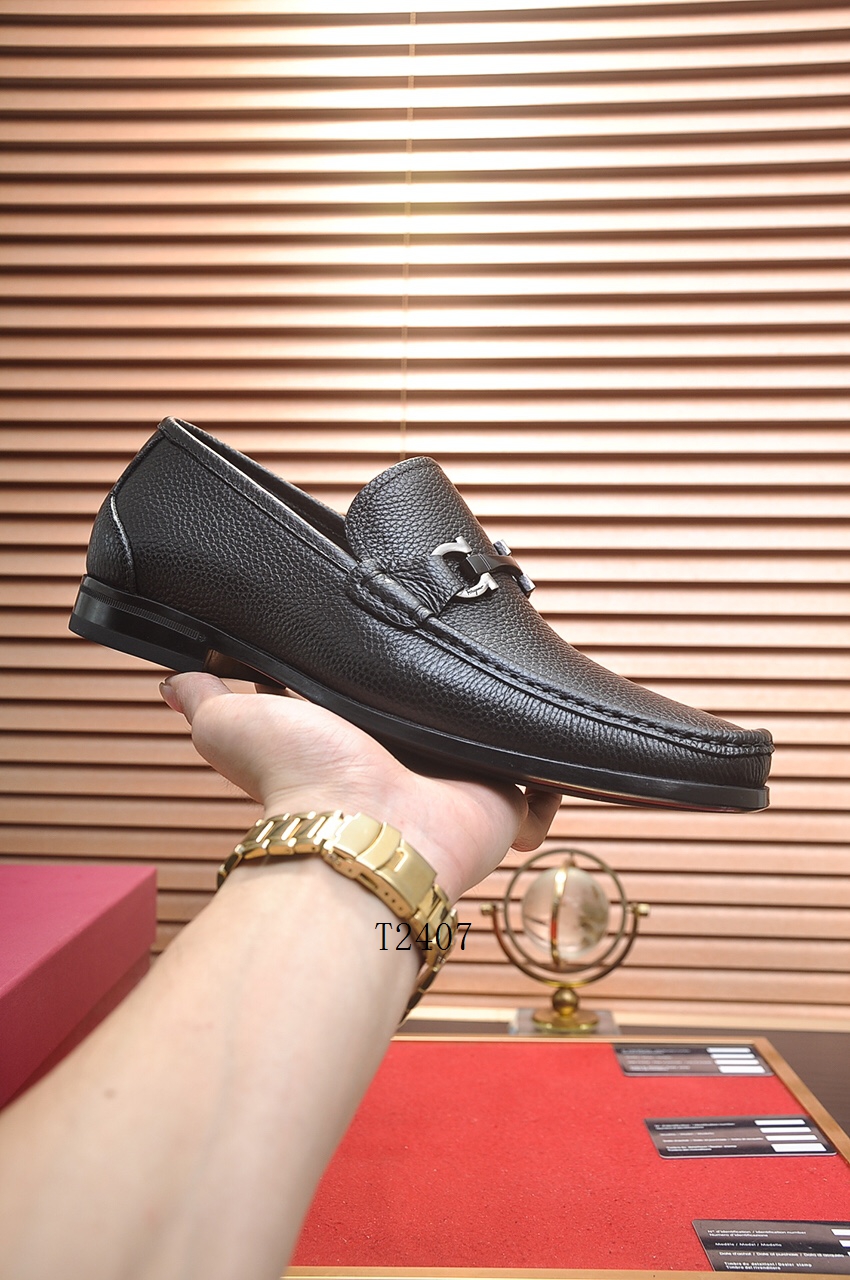 Ferragamo sz38-44 02